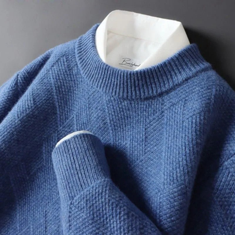 Elegant Men's Sweater in Soft Knit